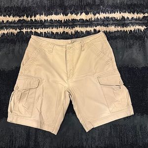 Patagonia Cargo shorts. Men’s waist 34. Great condition never worn.
